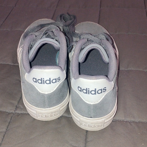 Kids Adidas Shoes sz 12 (12K) - Picture 10 of 10